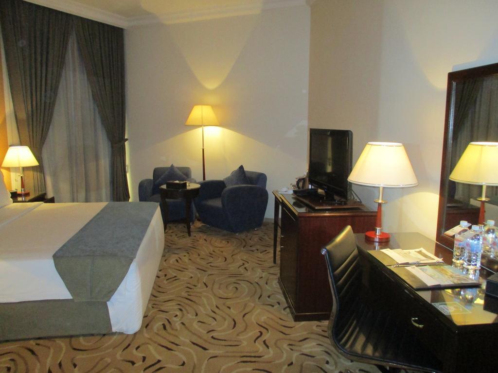 Executives Hotel - Azizia Riadh Exterior foto