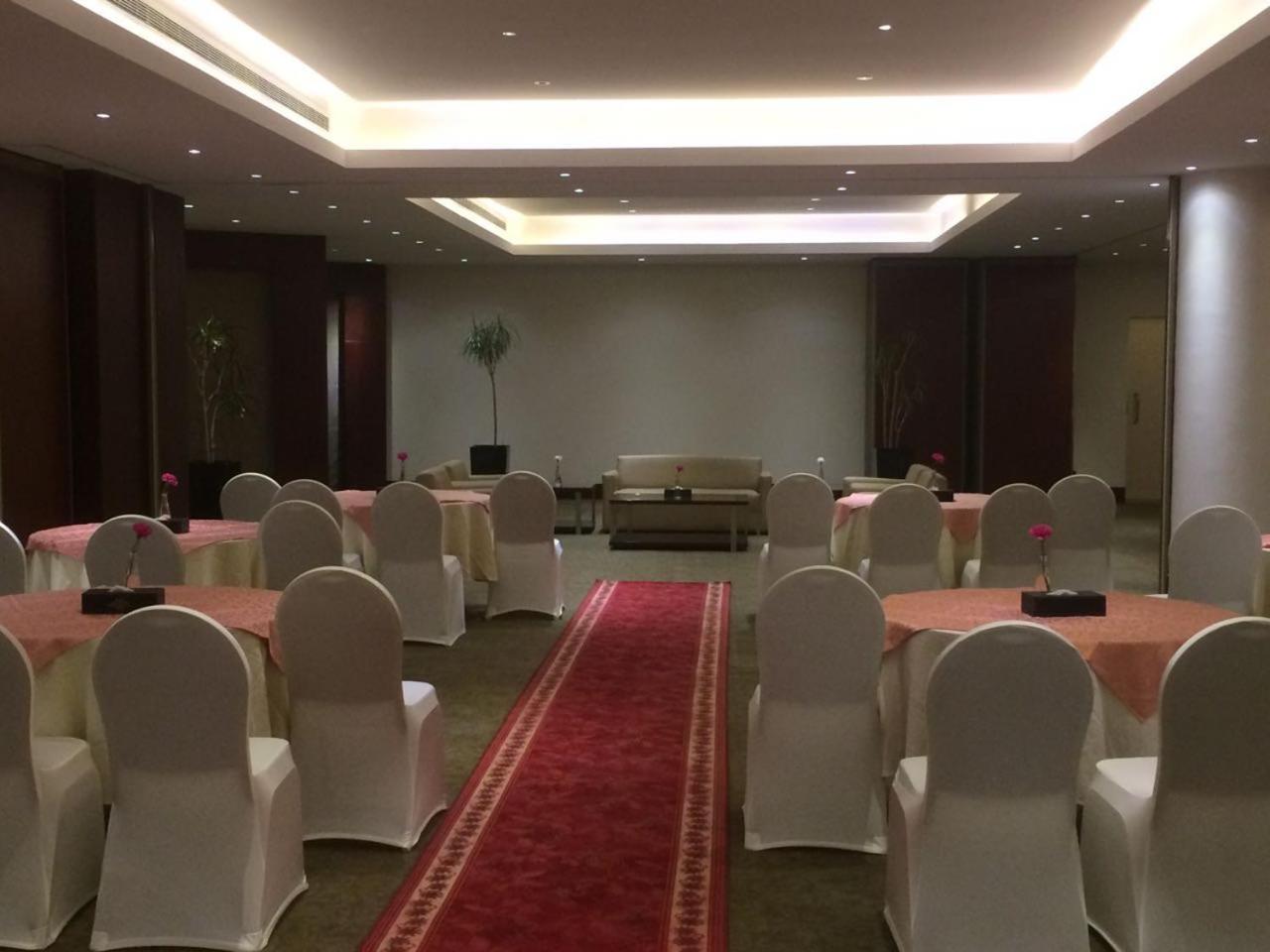 Executives Hotel - Azizia Riadh Exterior foto