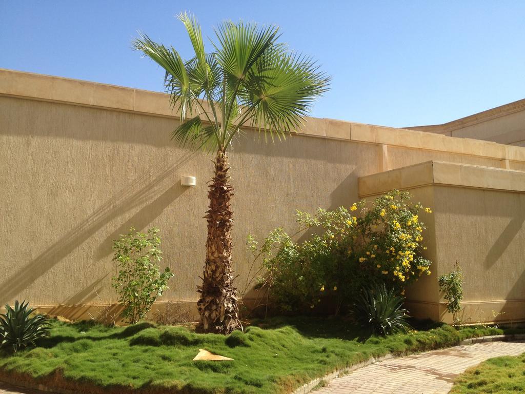 Executives Hotel - Azizia Riadh Exterior foto